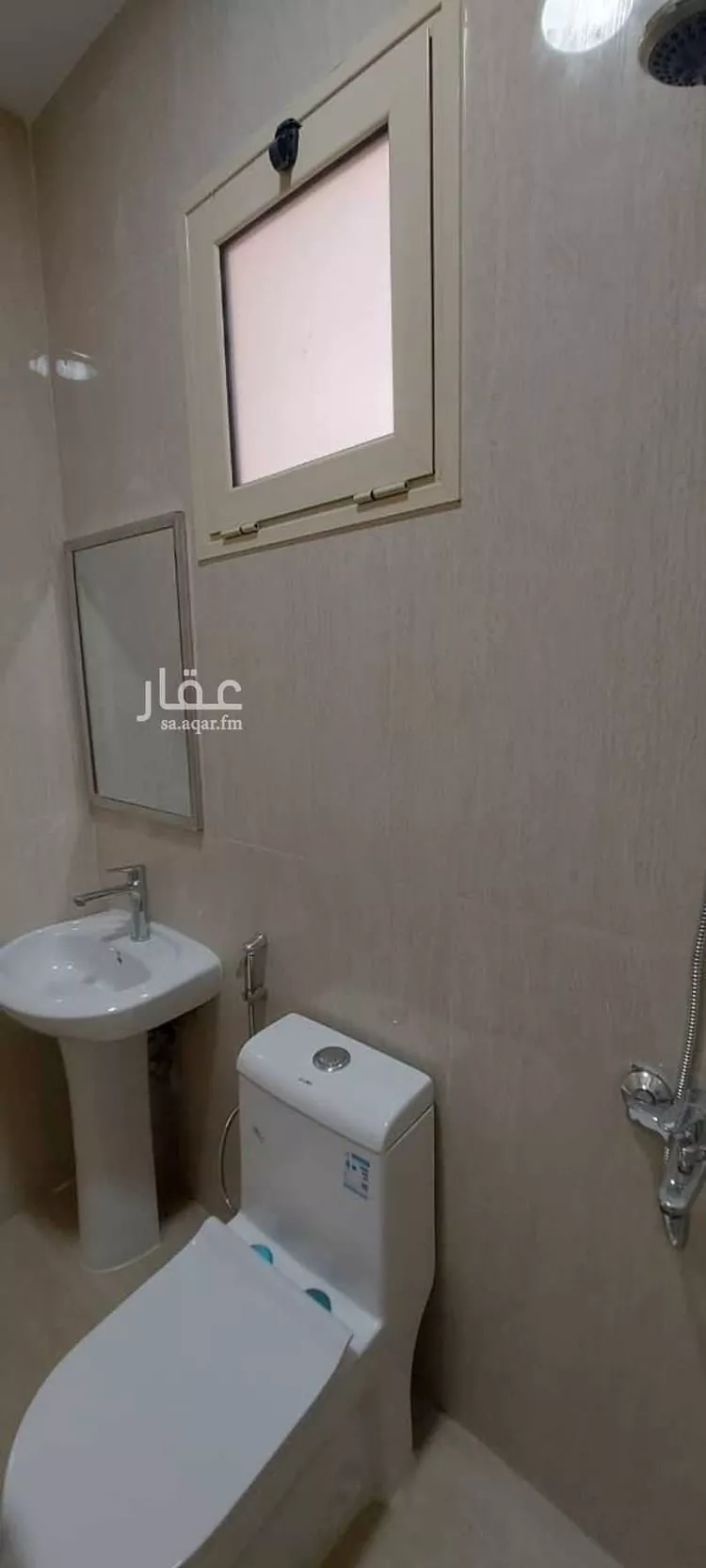 عمارة للإيجار في شارع بدر, حي الثقبة, مدينة الخبر, المنطقة الشرقية صورة 4