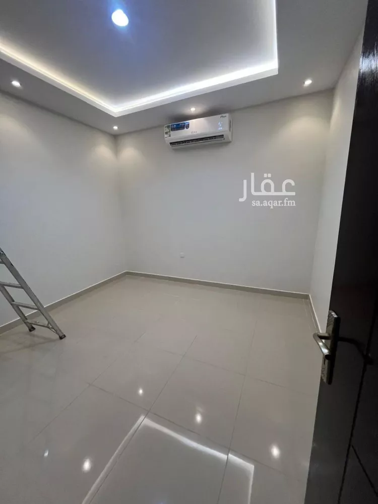 شقة للإيجار في شارع محمد بن عوجان, حي الحزم, مدينة الرياض, منطقة الرياض صورة 4