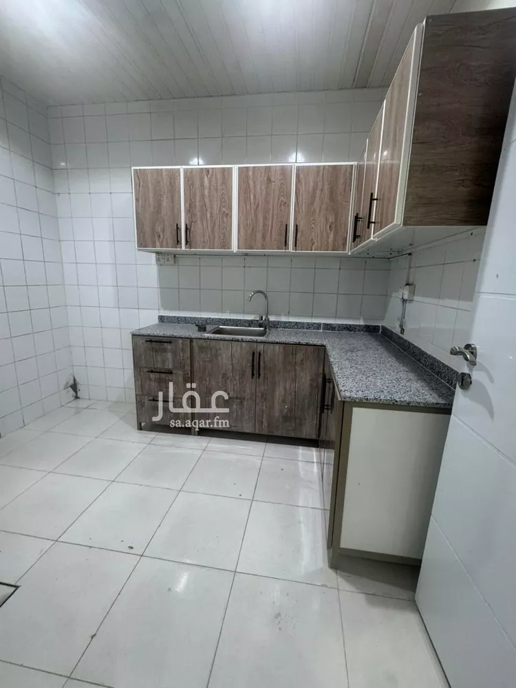 شقة للإيجار في شارع أبي القاسم بن خضير, حي العارض, مدينة الرياض, منطقة الرياض صورة 4
