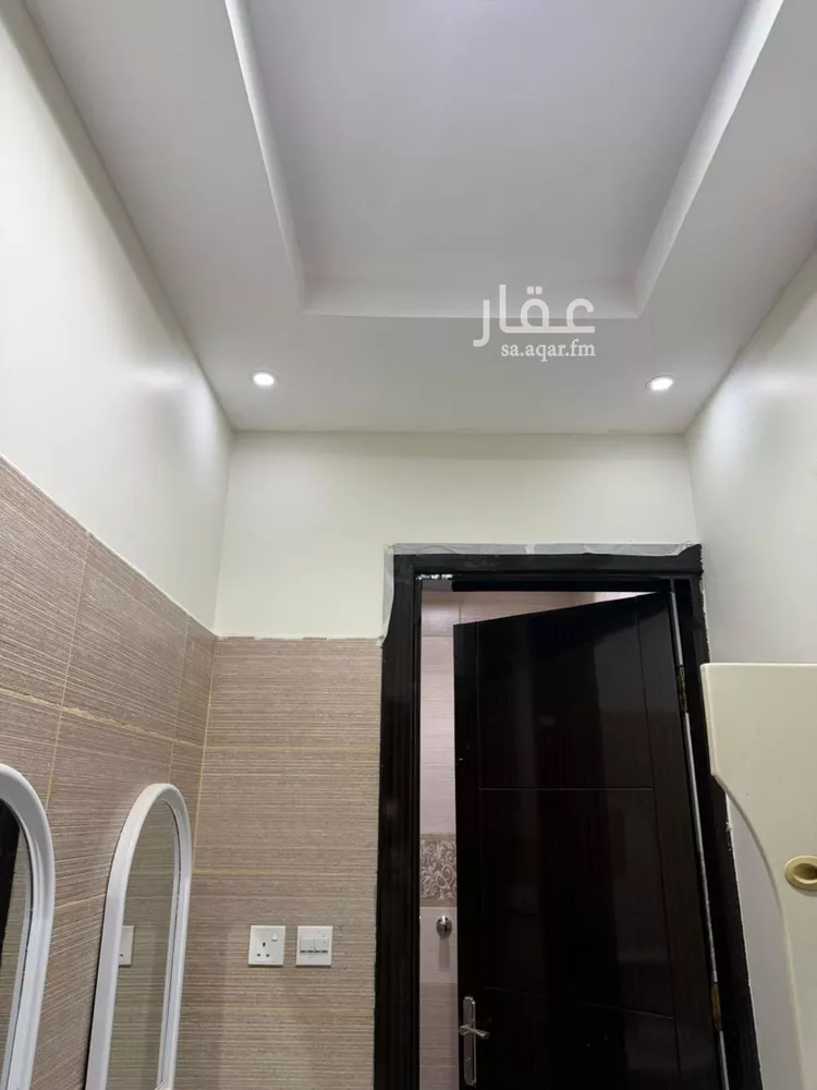 شقة للإيجار في شارع أبي عبدالله الأندلسي, حي عكاظ, مدينة الرياض, منطقة الرياض صورة 2