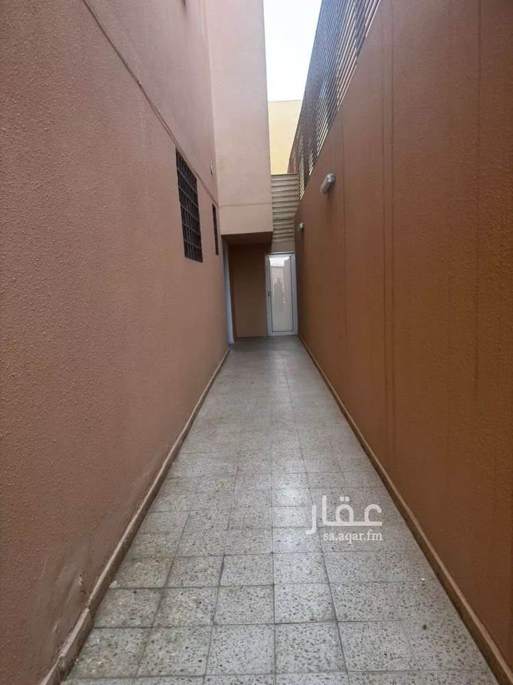 شقة للإيجار في شارع تثليث, حي عرقة, مدينة الرياض, منطقة الرياض
