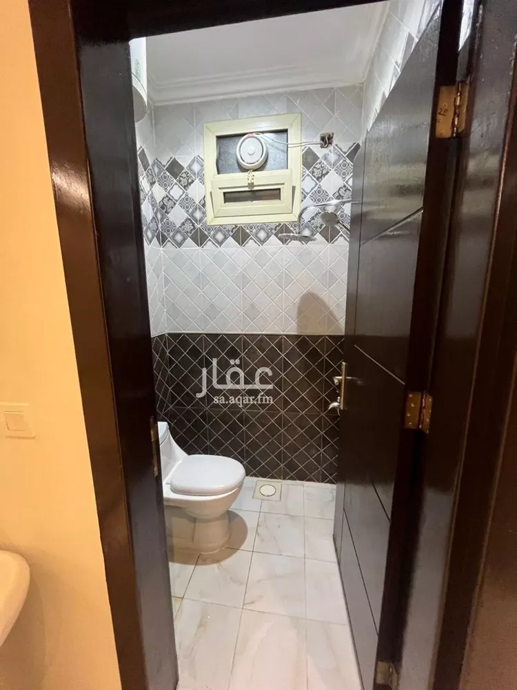 شقة للإيجار في شارع محمد بن عوجان, حي الحزم, مدينة الرياض, منطقة الرياض صورة 5