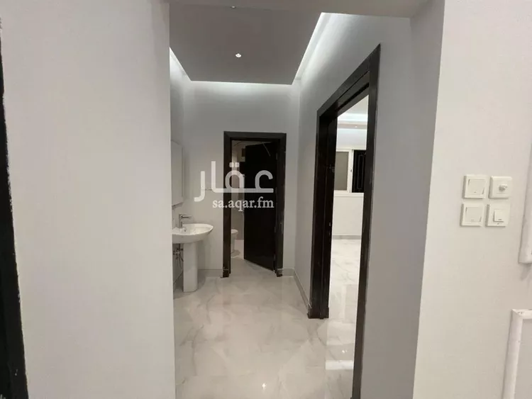 شقة للإيجار في شارع سراقة بن عمرو, حي الشهداء, مدينة الرياض, منطقة الرياض صورة 3