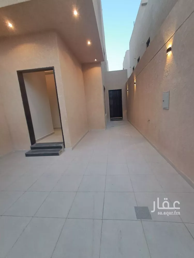 دور للبيع في شارع الاطاولة, حي ديراب, مدينة الرياض, منطقة الرياض صورة 2