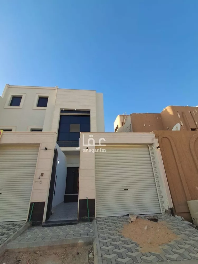دور للبيع في شارع خريم بن فاتك, حي العريجاء الغربي, مدينة الرياض, منطقة الرياض