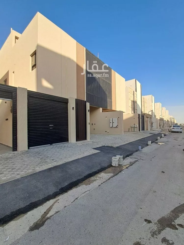 دور للبيع في شارع الحليفة, حي ديراب, مدينة الرياض, منطقة الرياض صورة 3