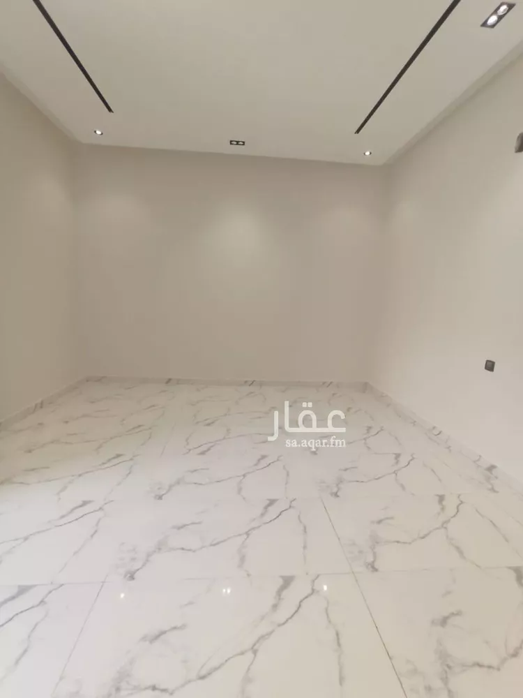 Floor for Sale in Riyadh Tuwaiq صورة 5