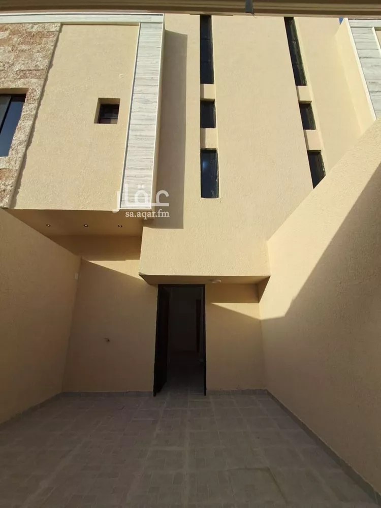 Floor for Sale in Riyadh Tuwaiq صورة 2