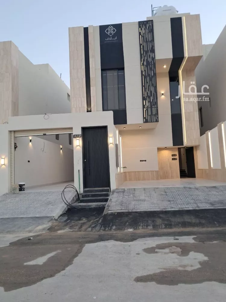 دور للبيع في شارع عبدالرحمن الهندي, حي طويق, مدينة الرياض, منطقة الرياض 1 صورة