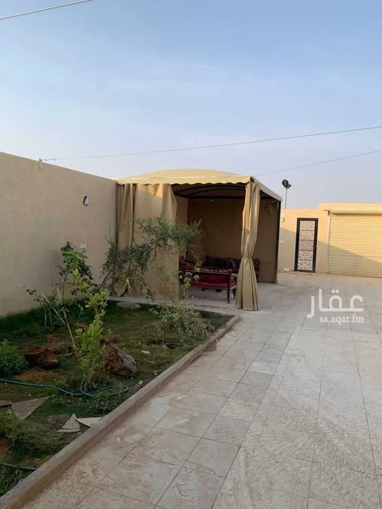 استراحة للبيع في شارع جبل عماية ، حي عريض ، الرياض ، منطقة الرياض صورة 3