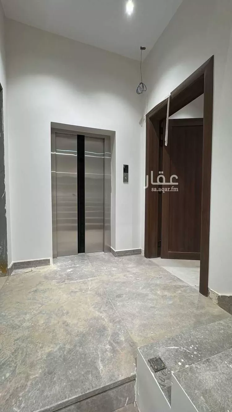 دور للبيع في شارع رقم 561, حي النرجس, مدينة الرياض, منطقة الرياض 9