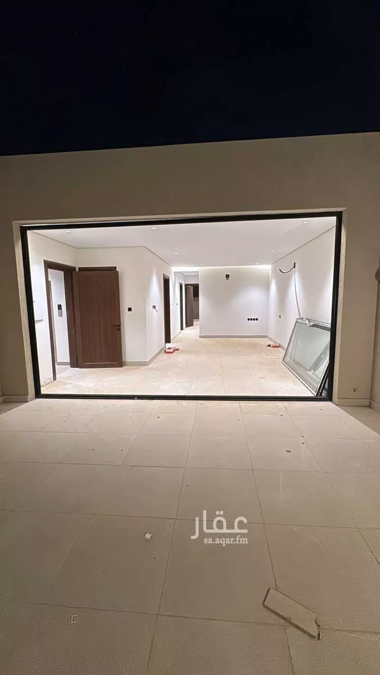 دور للبيع في شارع رقم 561, حي النرجس, مدينة الرياض, منطقة الرياض 18