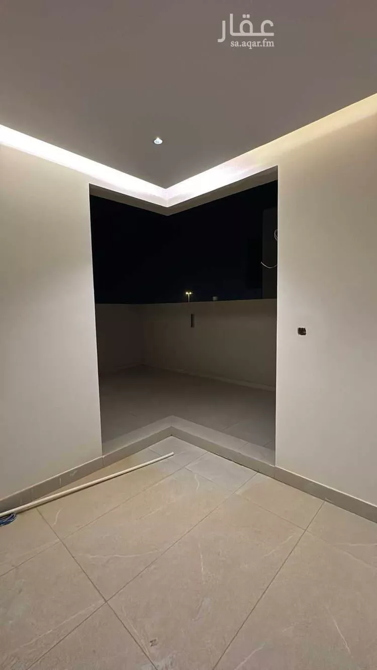دور للبيع في شارع رقم 561, حي النرجس, مدينة الرياض, منطقة الرياض 12