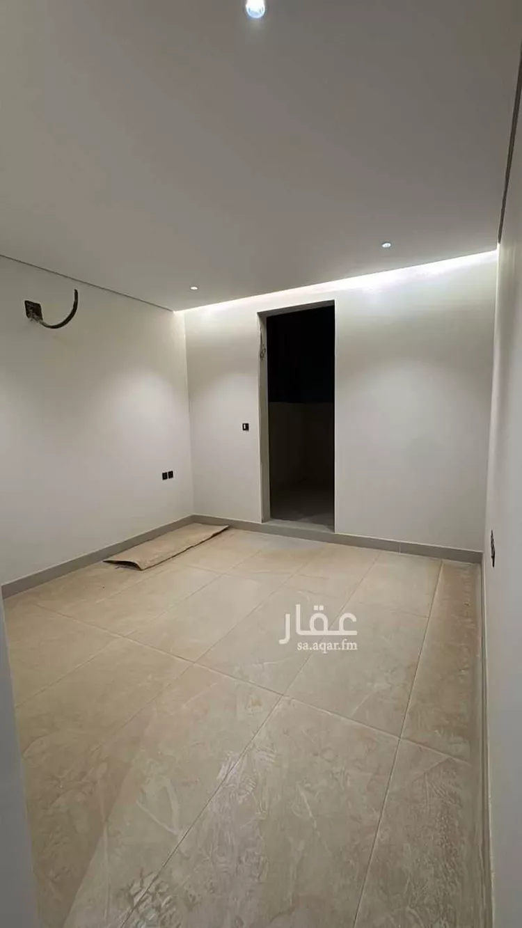 دور للبيع في شارع رقم 561, حي النرجس, مدينة الرياض, منطقة الرياض 10