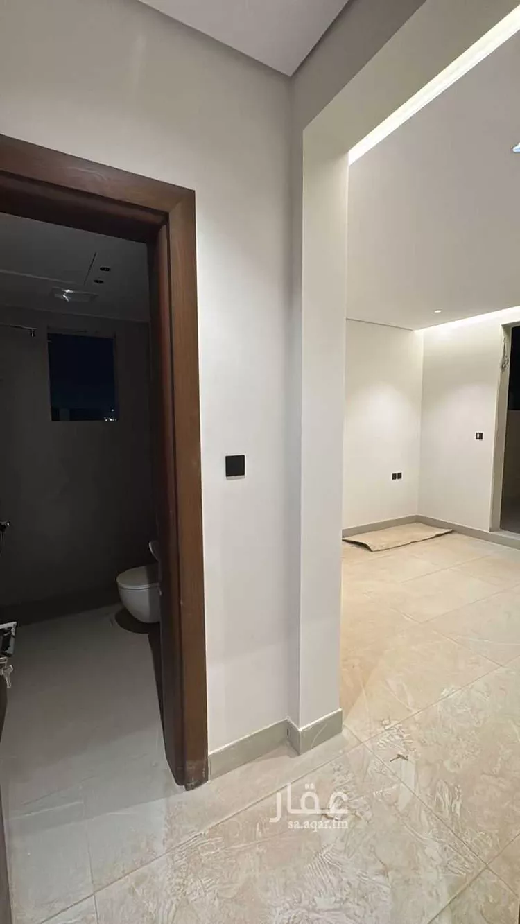 دور للبيع في شارع رقم 561, حي النرجس, مدينة الرياض, منطقة الرياض