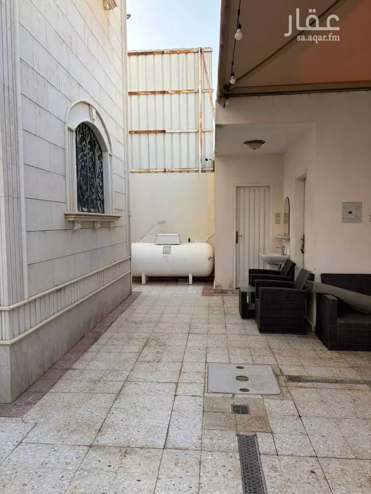 فيلا للبيع في شارع العقدة, حي السلام, مدينة الرياض, منطقة الرياض صورة 4