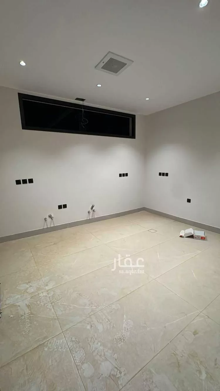 دور للبيع في شارع رقم 561, حي النرجس, مدينة الرياض, منطقة الرياض 17