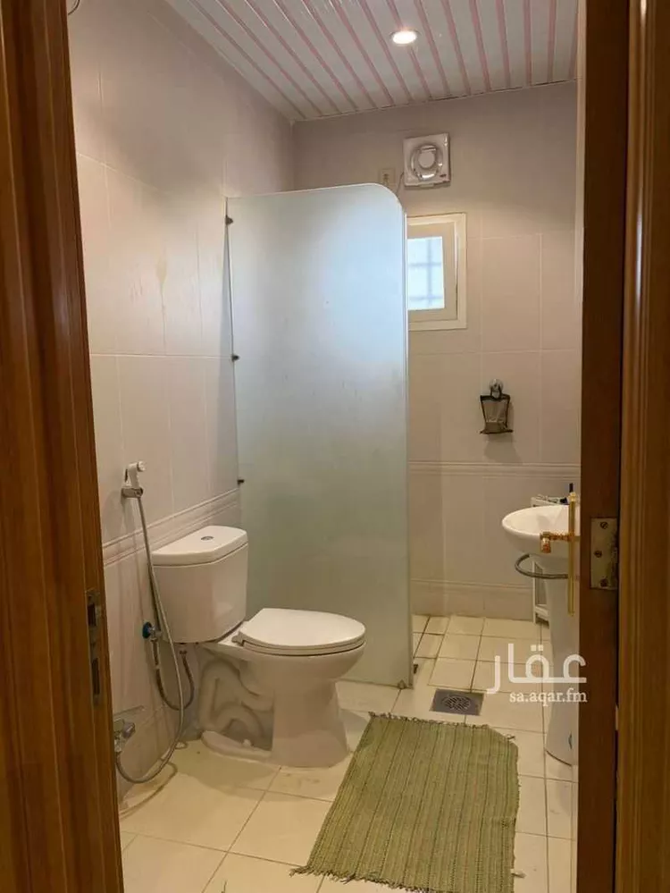 فيلا للبيع في شارع العقدة, حي السلام, مدينة الرياض, منطقة الرياض 9