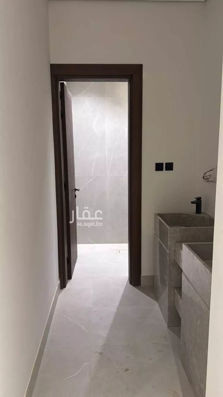 فيلا للبيع في شارع رقم 267, حي الملقا, مدينة الرياض, منطقة الرياض 18