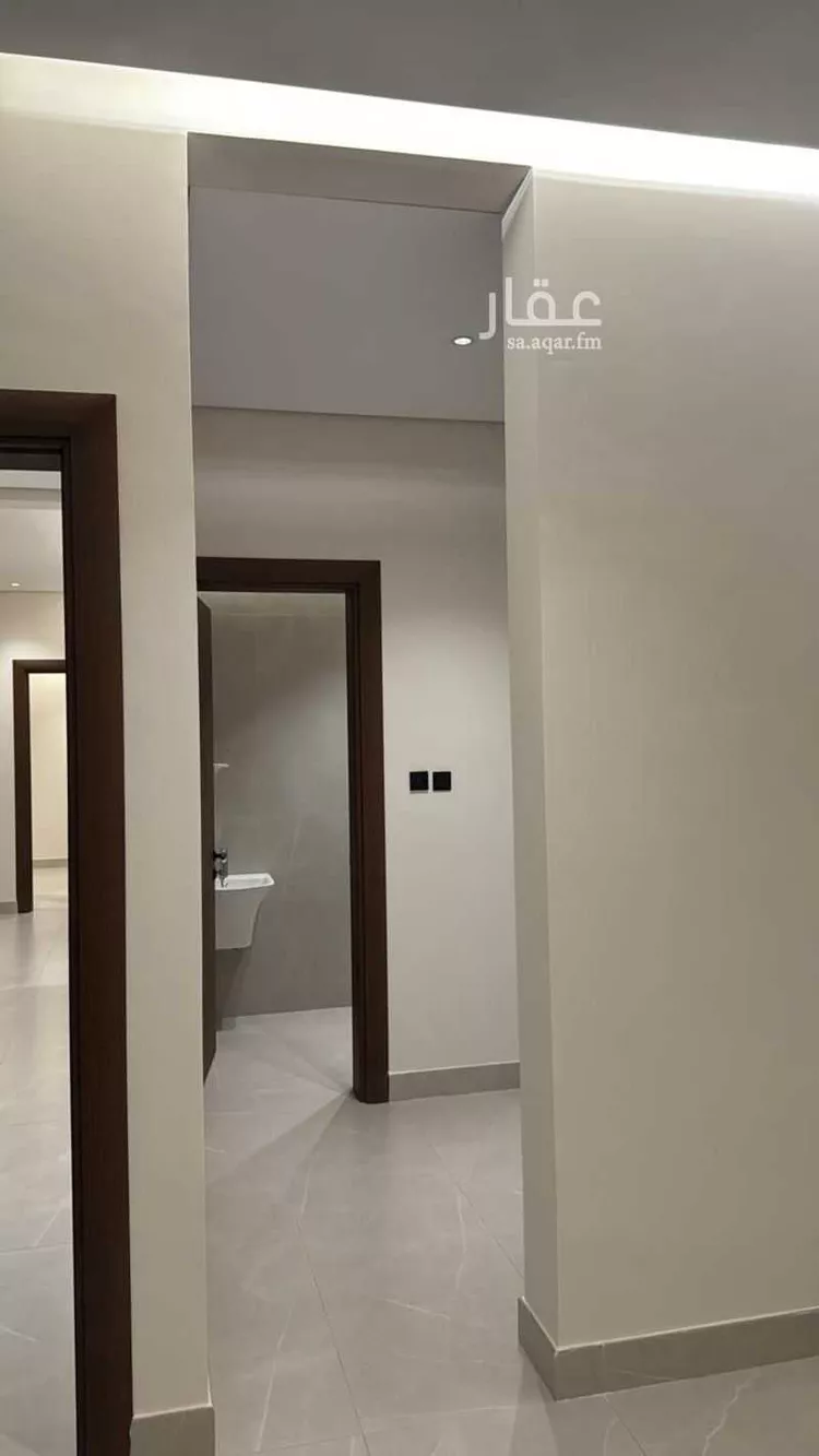 فيلا للبيع في شارع رقم 267, حي الملقا, مدينة الرياض, منطقة الرياض 17