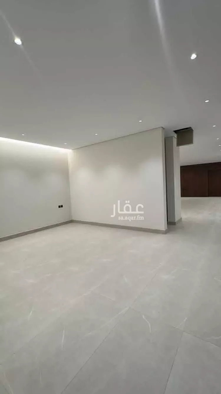فيلا للبيع في شارع رقم 267, حي الملقا, مدينة الرياض, منطقة الرياض 13
