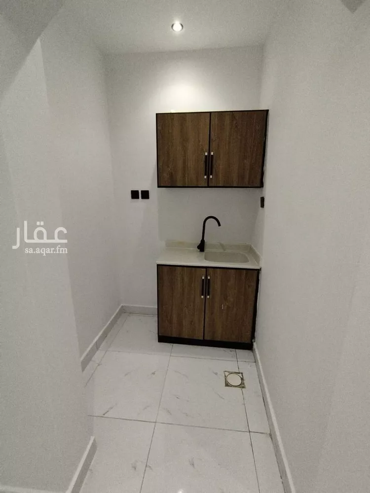شقة للإيجار في شارع النعيمي, حي الخليج, مدينة الرياض, منطقة الرياض 16