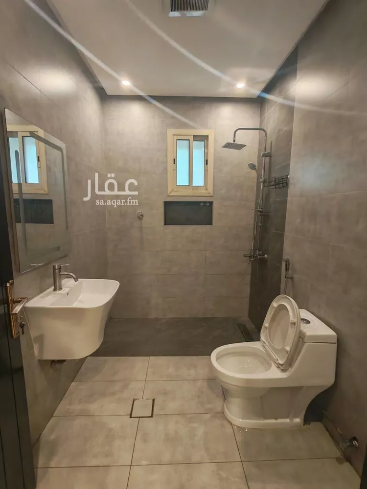 شقة للإيجار في شارع الحسن بن علي, حي الروضة, مدينة الرياض, منطقة الرياض 15