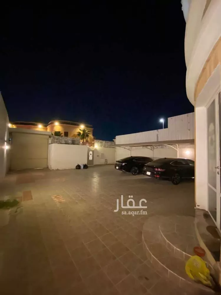 فيلا للبيع في شارع النور, حي الشعلة, مدينة الدمام, المنطقة الشرقية صورة 4