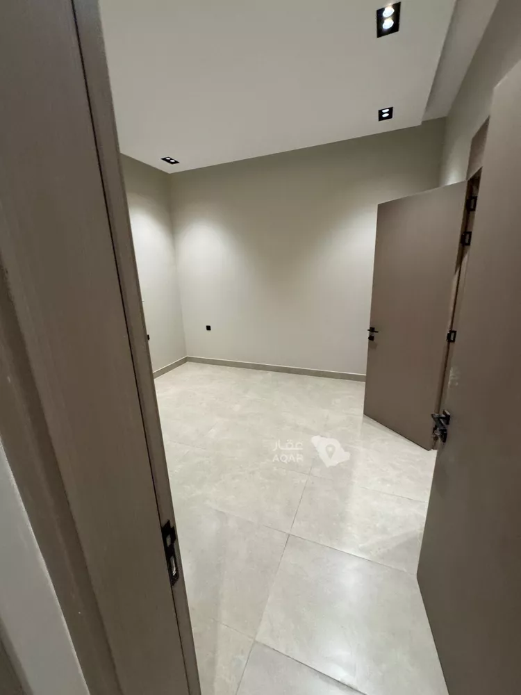 Floor for Sale in Riyadh Qurtubah صورة 5