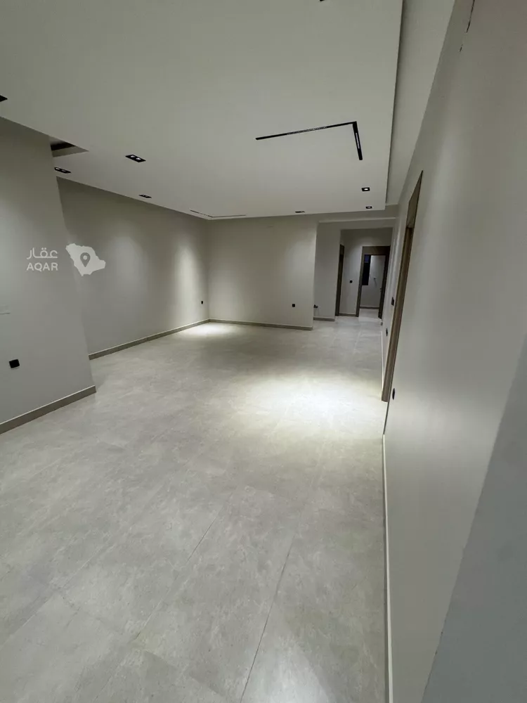 Floor for Sale in Riyadh Qurtubah صورة 3