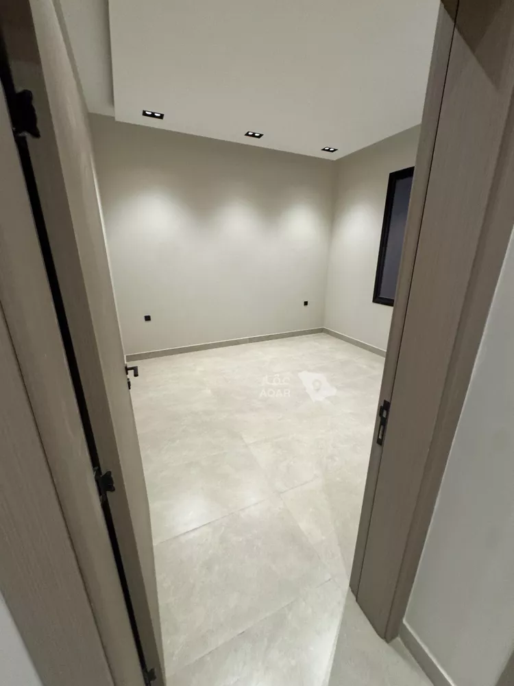 Floor for Sale in Riyadh Qurtubah 6