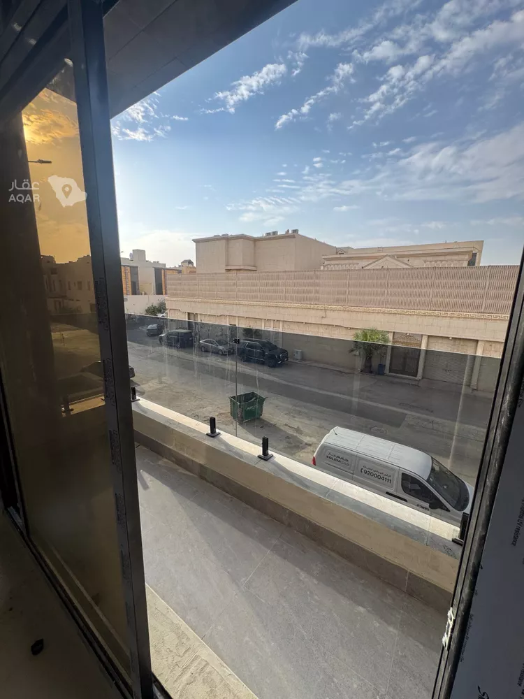 فيلا للبيع في شارع عبدالعزيز البواردي, حي الخليج, مدينة الرياض, منطقة الرياض صورة 3