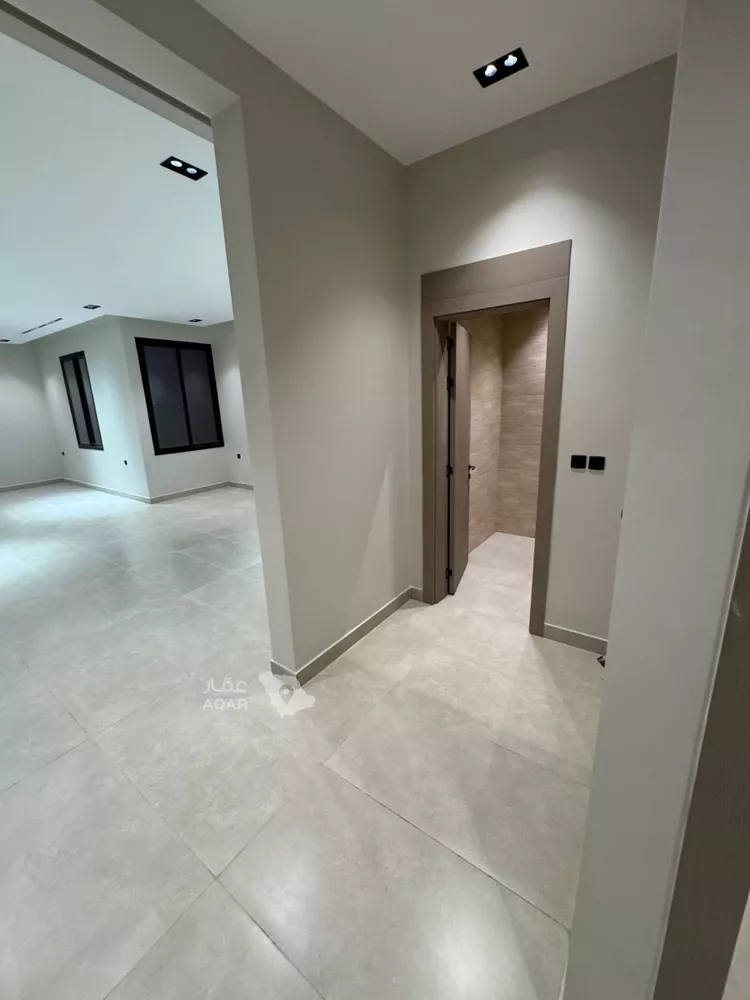 Floor for Sale in Riyadh Qurtubah 8
