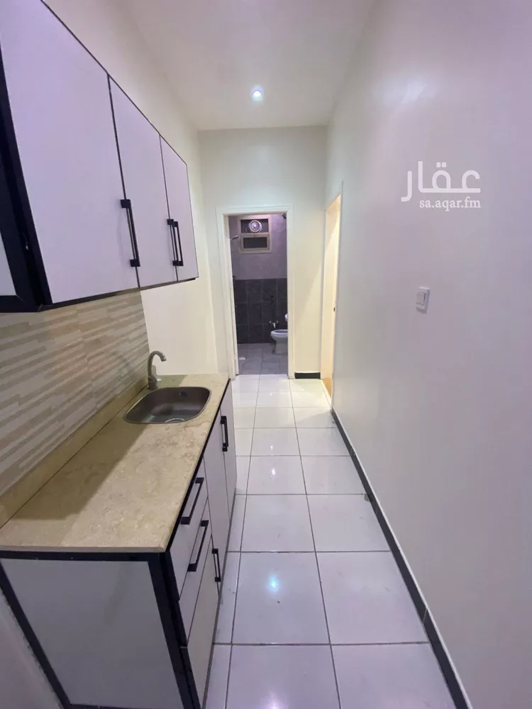 شقة للإيجار في شارع عبدالله بن شهيوين, حي الملقا, مدينة الرياض, منطقة الرياض صورة 2