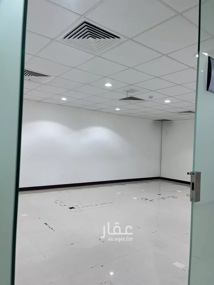 Commercial Office for Rent in Riyadh Al Malqa صورة 4