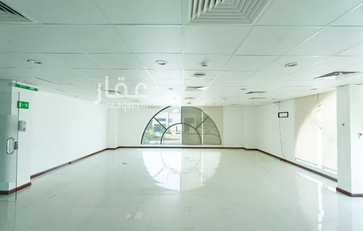 Commercial Office for Rent in Riyadh Al Malqa