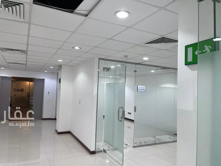 Commercial Office for Rent in Riyadh Al Malqa صورة 3
