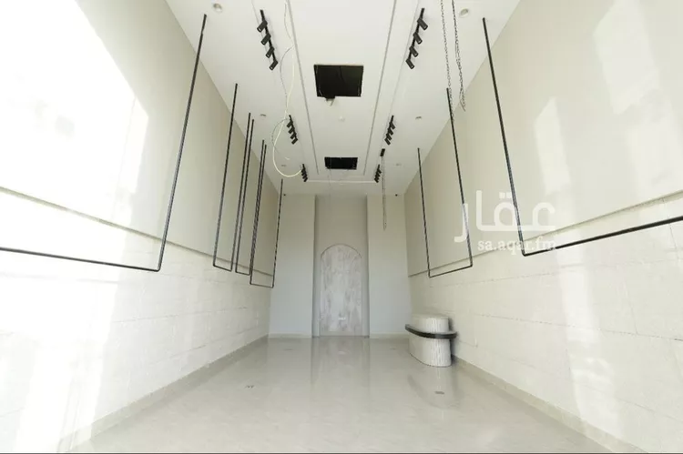 Shop for Rent in Riyadh Al Malqa صورة 5