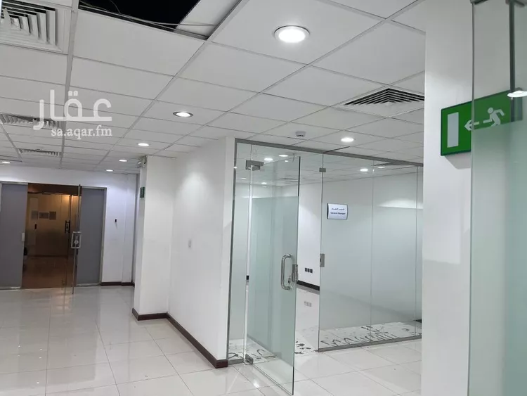 Commercial Office for Rent in Riyadh Al Malqa صورة 2