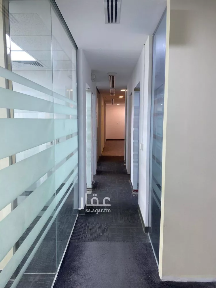 Commercial Office for Rent in Riyadh Al Malqa صورة 4