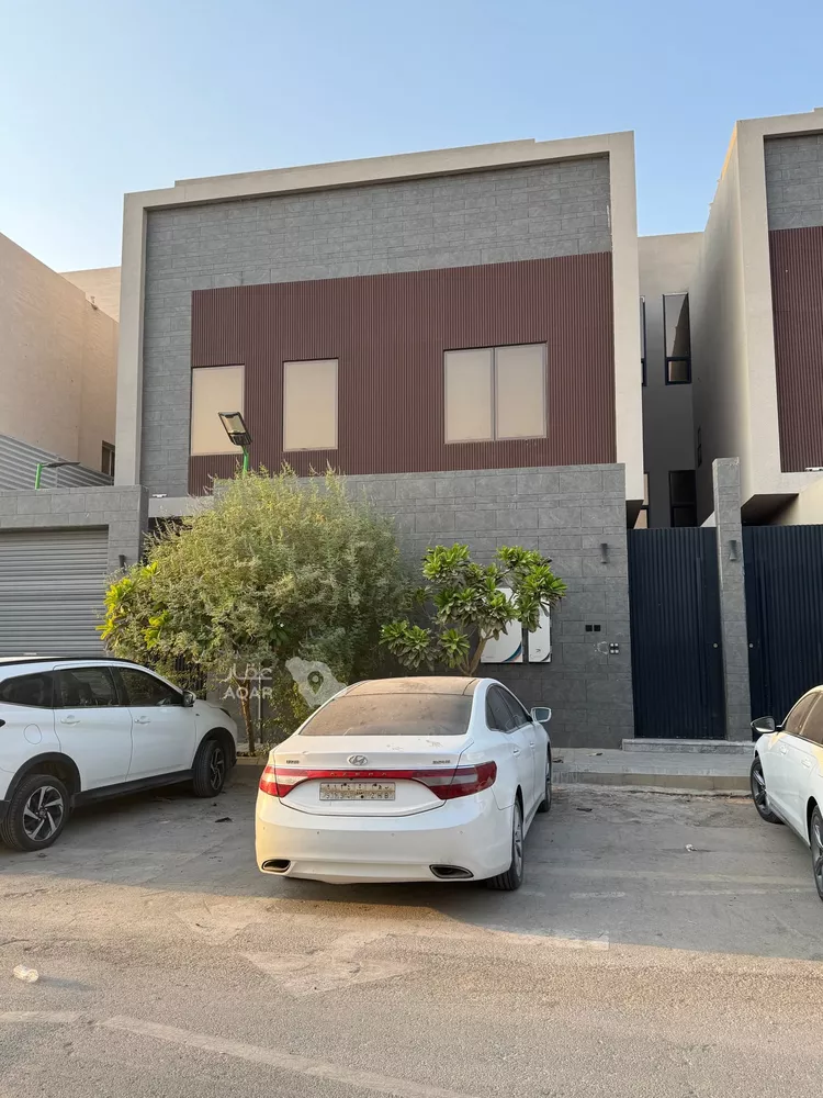 Floor for Rent in Riyadh Al Khalidiyah