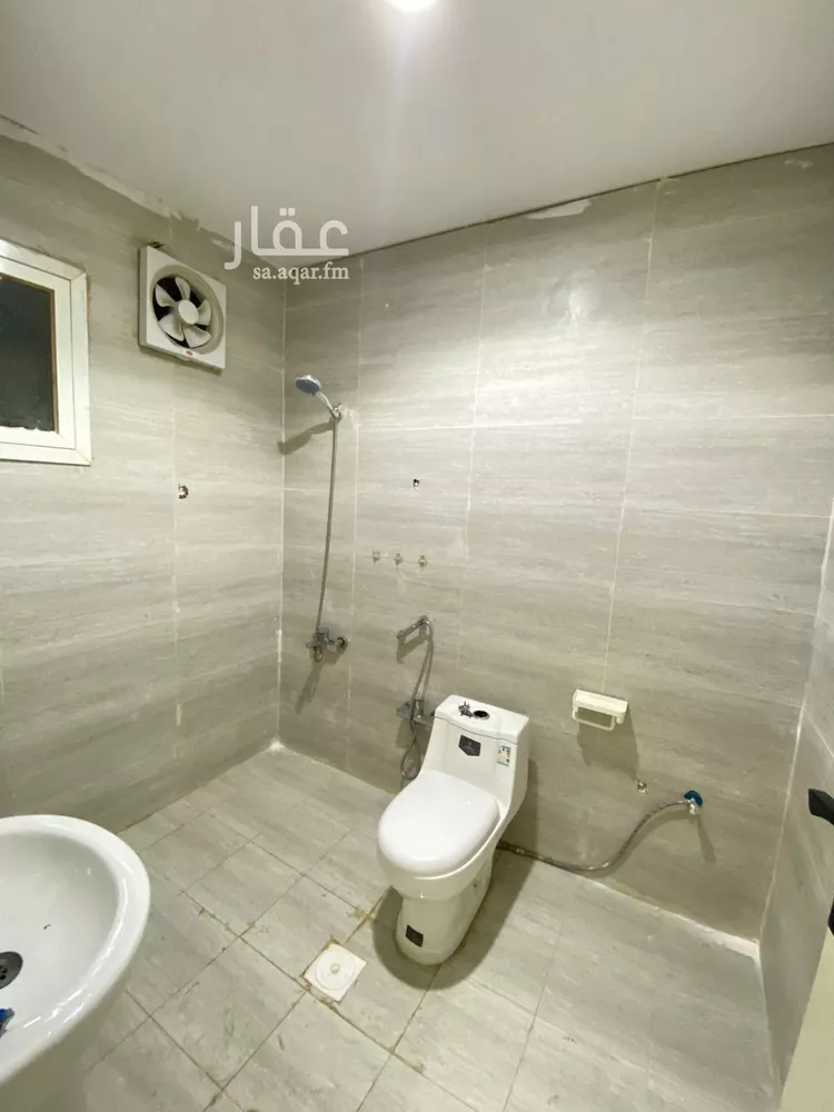 شقة للإيجار في شارع الشيخ عبدالعزيز بن محمد بن علي, حي ظهرة البديعة, مدينة الرياض, منطقة الرياض صورة 2