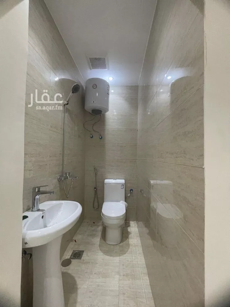 شقة للإيجار في شارع يثرب, حي بدر, مدينة الرياض, منطقة الرياض صورة 4