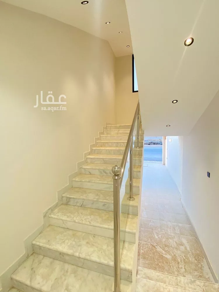 دور للإيجار في شارع حامد عبدالحفيظ, حي عكاظ, مدينة الرياض, منطقة الرياض صورة 4