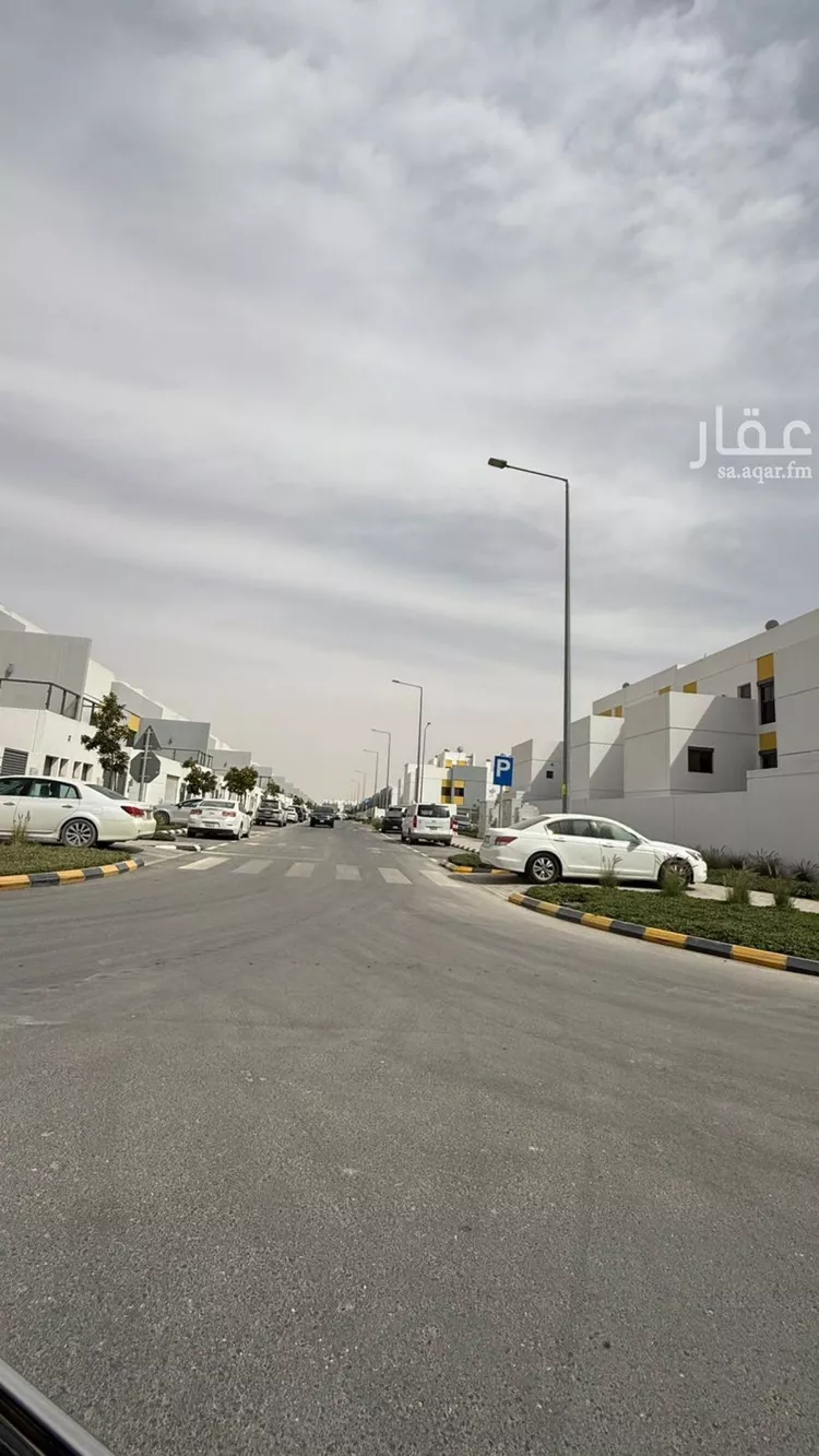 فيلا للبيع في شارع المفضل التنوخي ، حي مطار الملك خالد الدولي ، الرياض ، منطقة الرياض صورة 5
