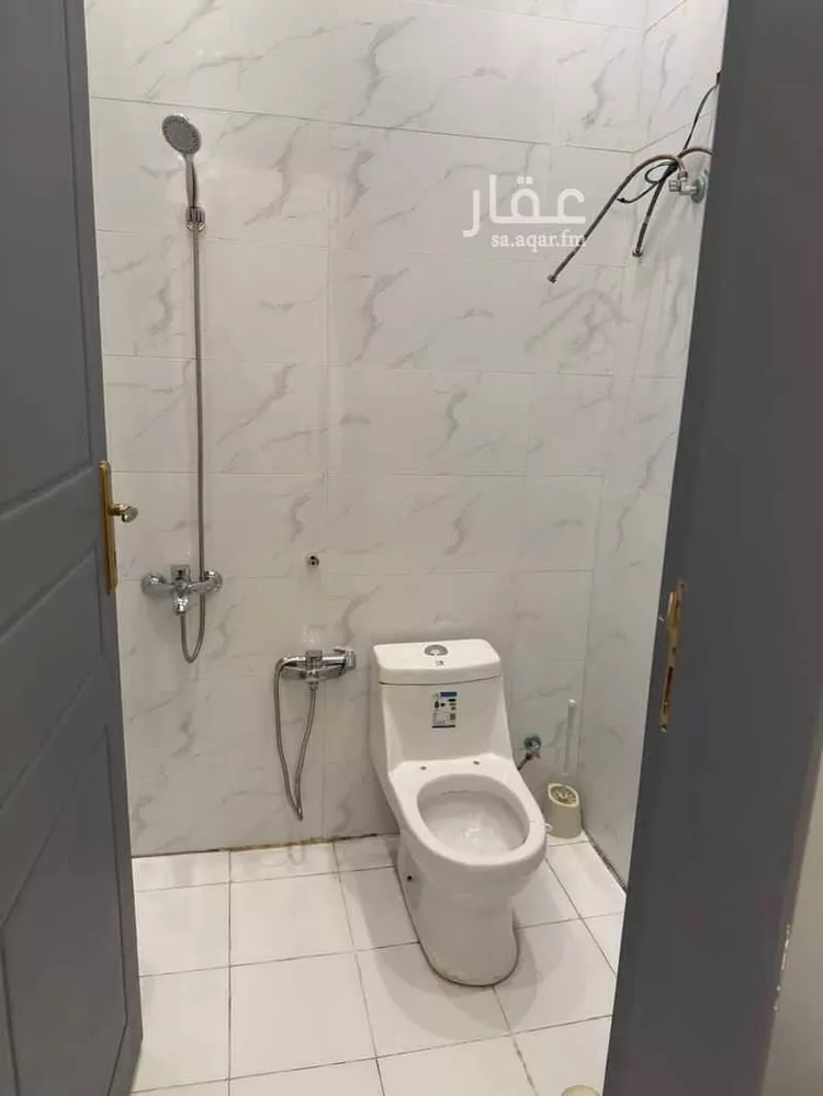 فيلا للبيع في شارع الميدان بن صخر, حي الرمال, مدينة الرياض, منطقة الرياض 10