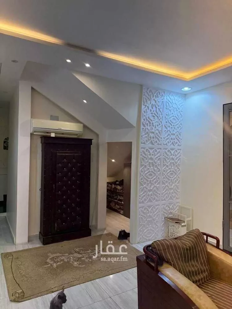 فيلا للبيع في شارع الميدان بن صخر, حي الرمال, مدينة الرياض, منطقة الرياض صورة 5