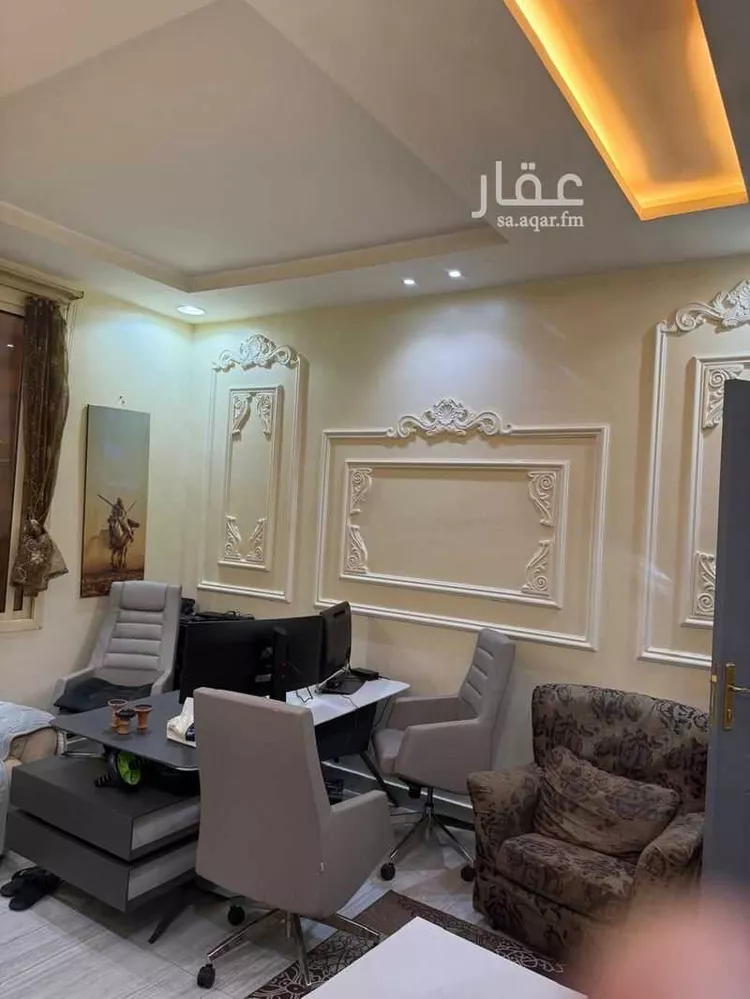 فيلا للبيع في شارع الميدان بن صخر, حي الرمال, مدينة الرياض, منطقة الرياض 11