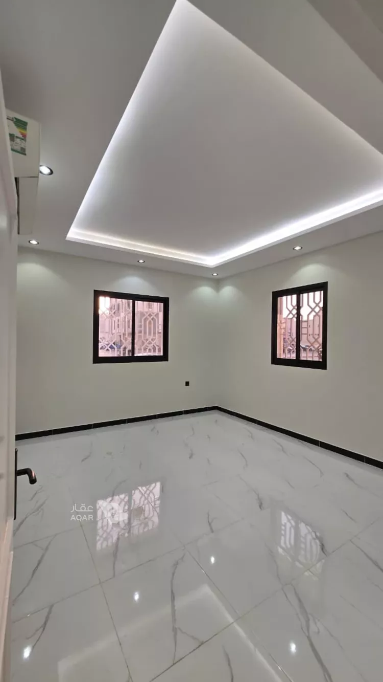 شقة للإيجار في شارع أبي الحسن بن الأثير, حي الشهداء, مدينة الرياض, منطقة الرياض