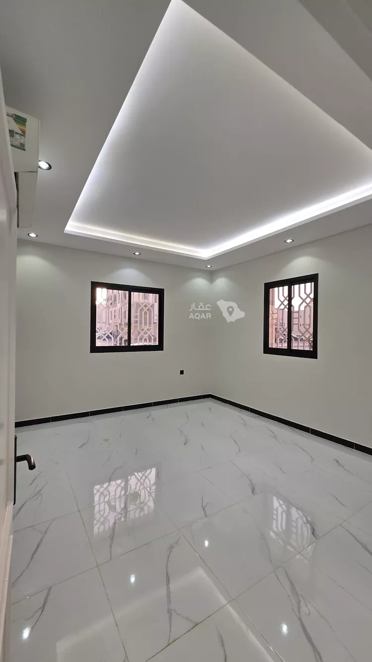 شقة للإيجار في شارع أبي الحسن بن الأثير, حي الشهداء, مدينة الرياض, منطقة الرياض 11